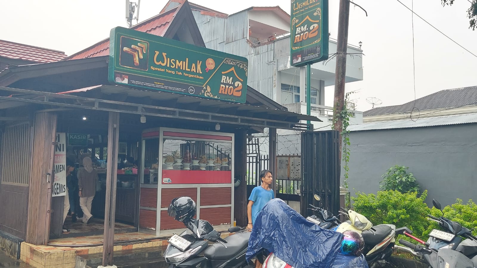 Rumah Makan Rio 2